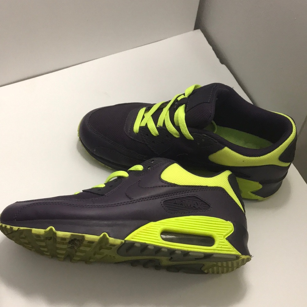 Purple & Neon Green Air Max 90 excellent condition